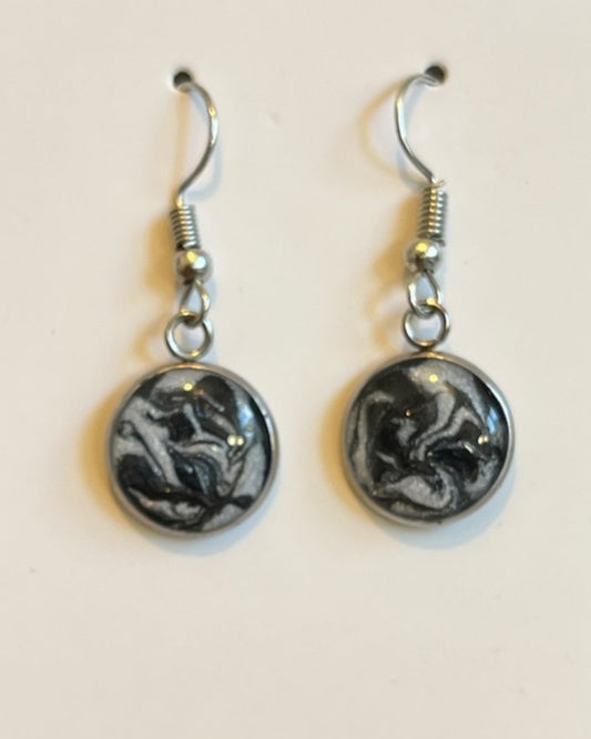 Ohrringe Haken schwarz/weiß marmoriert