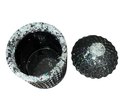 Großer Becher mit Deckel Schwarz